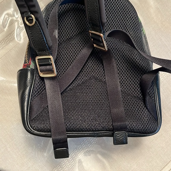 Coach Mini Court Backpack In Signature Canvas With Fairytale Rose - Picture 4 of 11